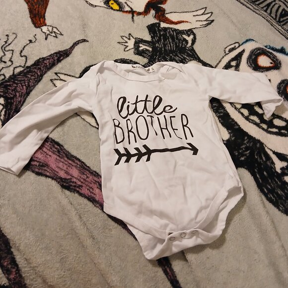 Baby Fulaimon 6 - 9 Month 80 White Little Brother Long Sleeve Onesie Infant - Picture 7 of 7